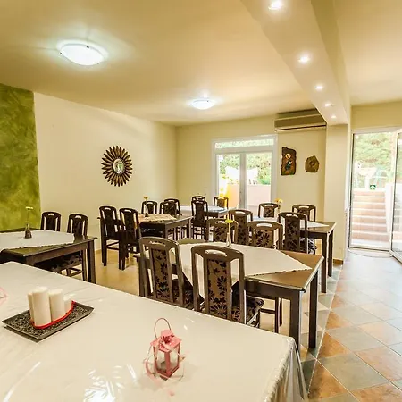 فندق Porto Daliani *